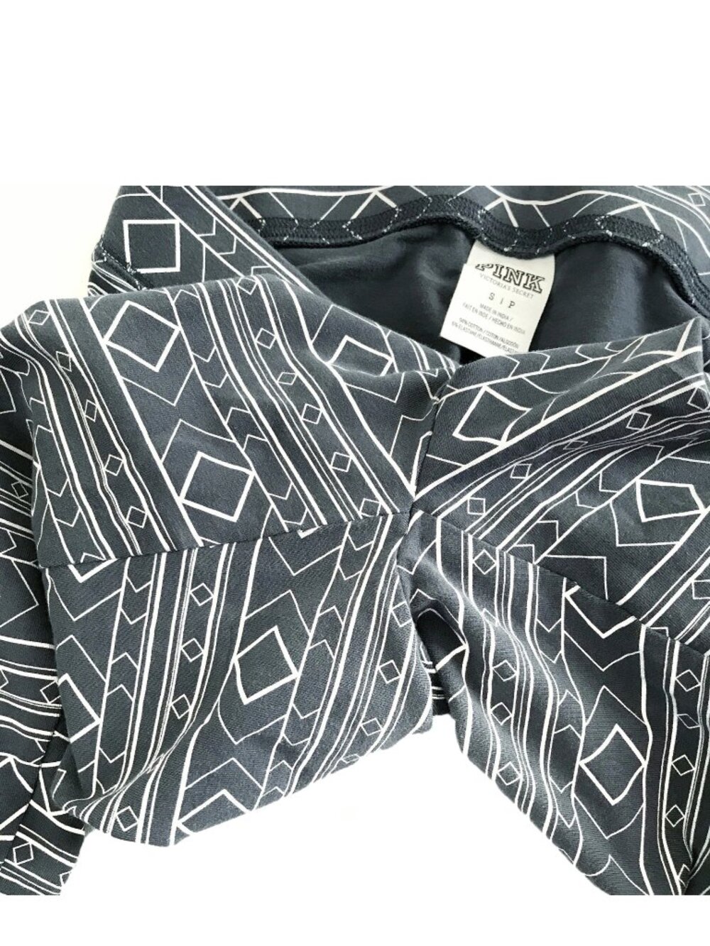 PINK Victoria's Secret VS Small Gray White Cotton Geometric Dog Stretch Leggings - Picture 9 of 11